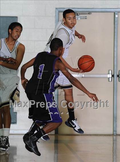 Thumbnail 1 in Eastside vs West Ranch (Canyon Classic) photogallery.