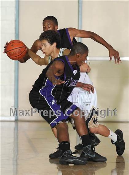 Thumbnail 3 in Eastside vs West Ranch (Canyon Classic) photogallery.