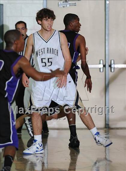Thumbnail 2 in Eastside vs West Ranch (Canyon Classic) photogallery.
