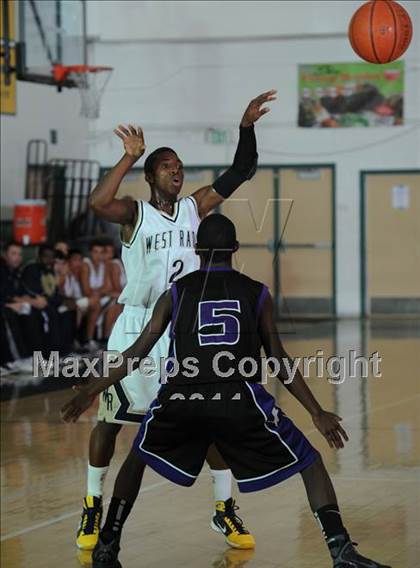 Thumbnail 2 in Eastside vs West Ranch (Canyon Classic) photogallery.