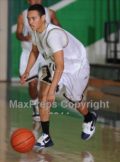 Thumbnail 2 in Eastside vs West Ranch (Canyon Classic) photogallery.