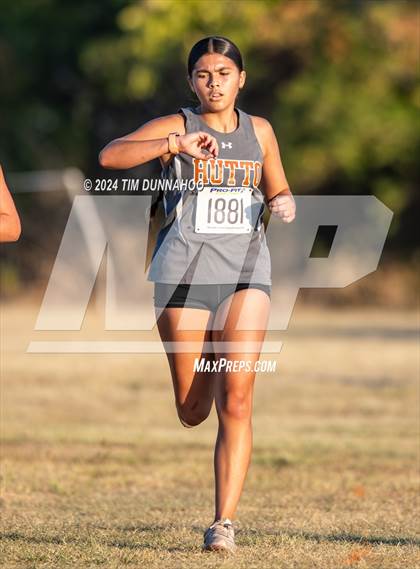 Thumbnail 1 in UIL 6A Girls Cross Country District 25 Finals photogallery.