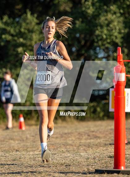 Thumbnail 1 in UIL 6A Girls Cross Country District 25 Finals photogallery.