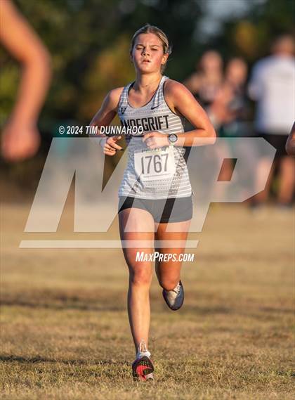 Thumbnail 1 in UIL 6A Girls Cross Country District 25 Finals photogallery.
