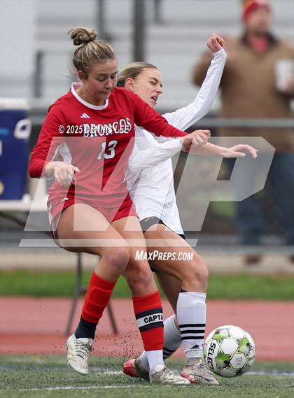 Thumbnail 3 in Bella Vista vs. St. Francis (Raider Cup Classic) photogallery.