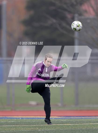 Thumbnail 2 in Bella Vista vs. St. Francis (Raider Cup Classic) photogallery.