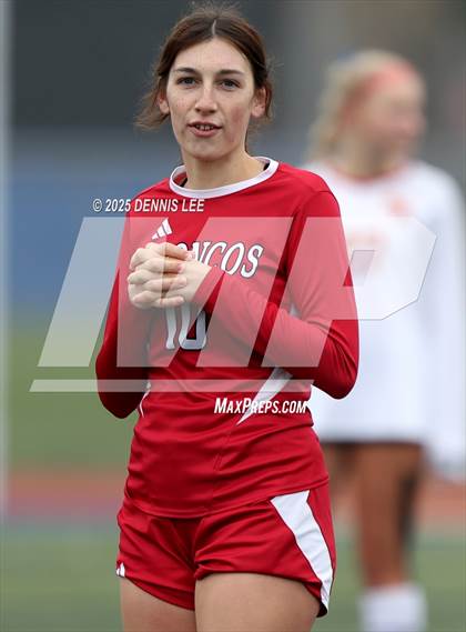 Thumbnail 3 in Bella Vista vs. St. Francis (Raider Cup Classic) photogallery.