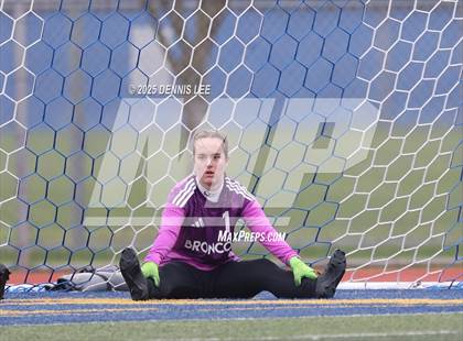 Thumbnail 1 in Bella Vista vs. St. Francis (Raider Cup Classic) photogallery.