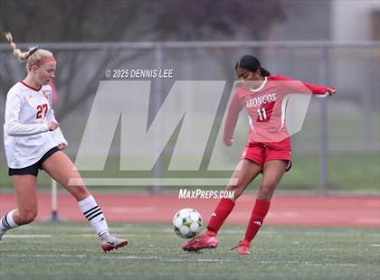 Thumbnail 2 in Bella Vista vs. St. Francis (Raider Cup Classic) photogallery.