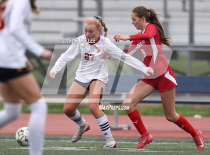 Thumbnail 3 in Bella Vista vs. St. Francis (Raider Cup Classic) photogallery.