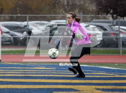 Thumbnail 3 in Bella Vista vs. St. Francis (Raider Cup Classic) photogallery.