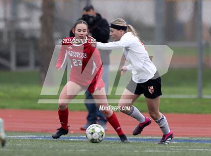 Thumbnail 2 in Bella Vista vs. St. Francis (Raider Cup Classic) photogallery.