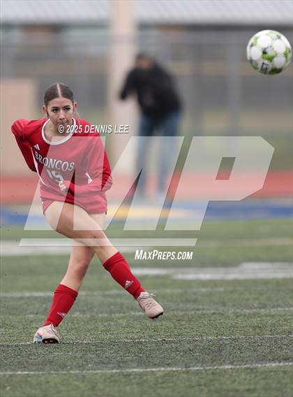 Thumbnail 1 in Bella Vista vs. St. Francis (Raider Cup Classic) photogallery.