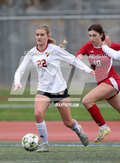 Thumbnail 1 in Bella Vista vs. St. Francis (Raider Cup Classic) photogallery.