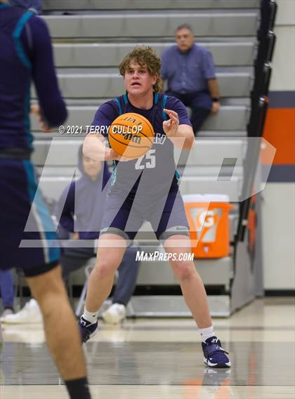 Thumbnail 2 in Juan Diego Catholic vs. Dixie (Skyridge Tournament) photogallery.