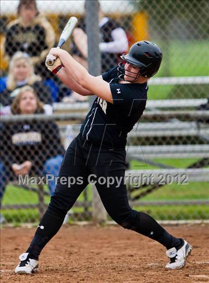 Thumbnail 1 in Dickinson vs Foster (1st Caapitol Classic) photogallery.