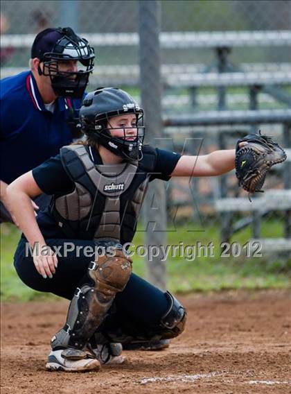 Thumbnail 2 in Dickinson vs Foster (1st Caapitol Classic) photogallery.
