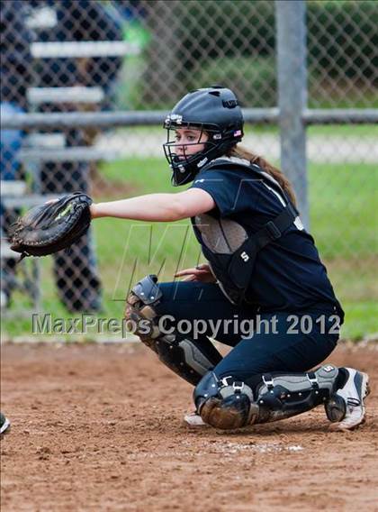 Thumbnail 2 in Dickinson vs Foster (1st Caapitol Classic) photogallery.