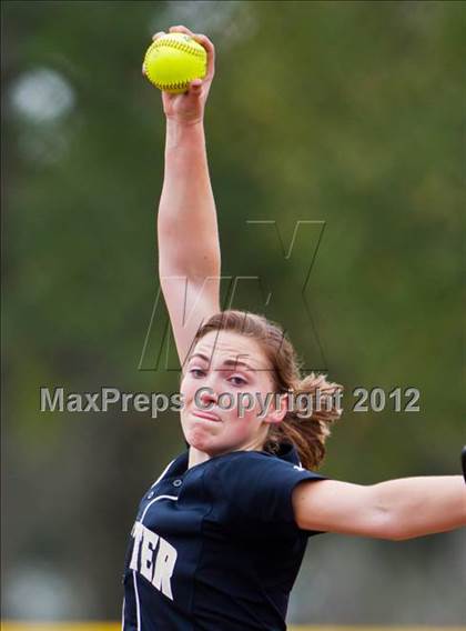 Thumbnail 2 in Dickinson vs Foster (1st Caapitol Classic) photogallery.
