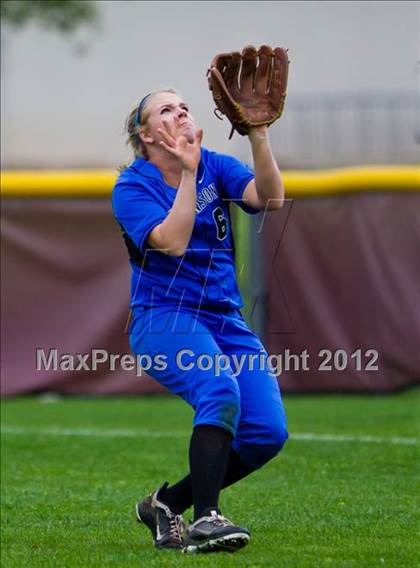 Thumbnail 3 in Dickinson vs Foster (1st Caapitol Classic) photogallery.