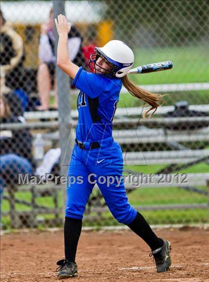 Thumbnail 2 in Dickinson vs Foster (1st Caapitol Classic) photogallery.