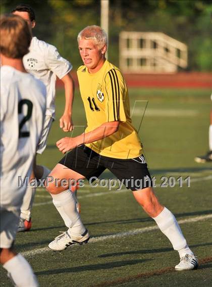 Thumbnail 1 in West Bloomfield vs Lahser (Detroit Country Day Tournament) photogallery.