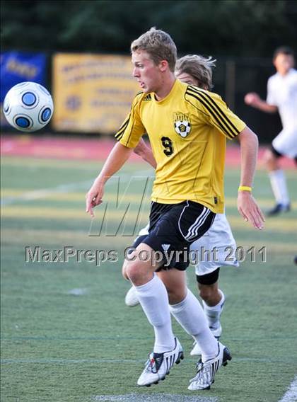 Thumbnail 3 in West Bloomfield vs Lahser (Detroit Country Day Tournament) photogallery.