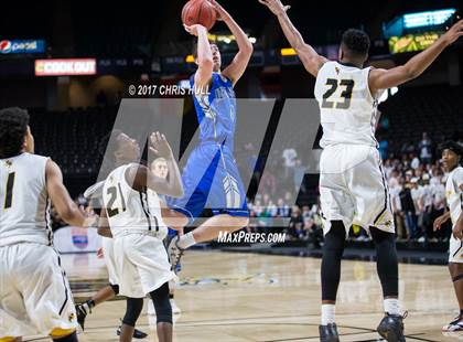 Thumbnail 3 in North Surry vs. Forest Hills (NCHSAA Regional 2A Final) photogallery.