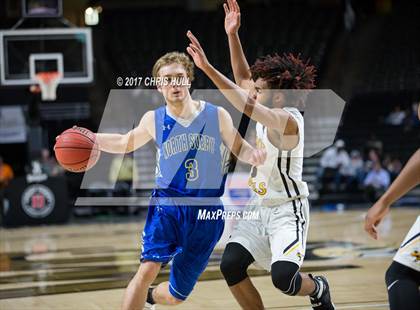 Thumbnail 3 in North Surry vs. Forest Hills (NCHSAA Regional 2A Final) photogallery.