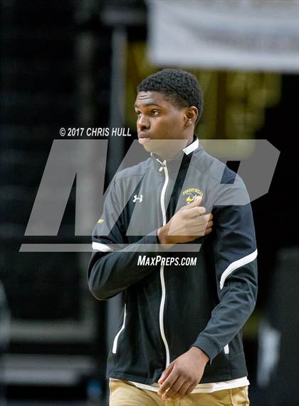 Thumbnail 2 in North Surry vs. Forest Hills (NCHSAA Regional 2A Final) photogallery.