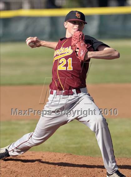 Thumbnail 1 in St Paul vs La Canada (CIF SS Playoffs) photogallery.