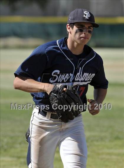 Thumbnail 3 in St Paul vs La Canada (CIF SS Playoffs) photogallery.