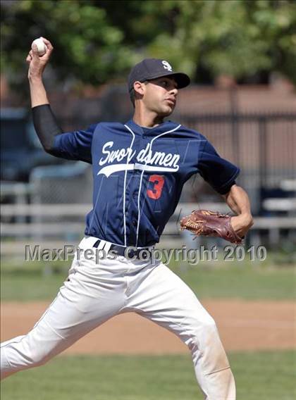 Thumbnail 1 in St Paul vs La Canada (CIF SS Playoffs) photogallery.