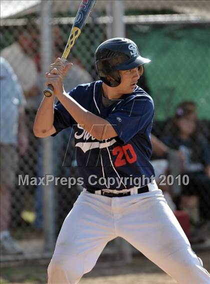 Thumbnail 3 in St Paul vs La Canada (CIF SS Playoffs) photogallery.