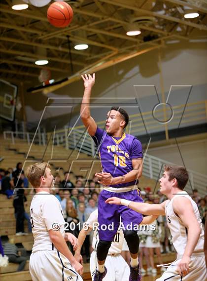 Thumbnail 1 in Bellevue West @ Lincoln Southeast photogallery.