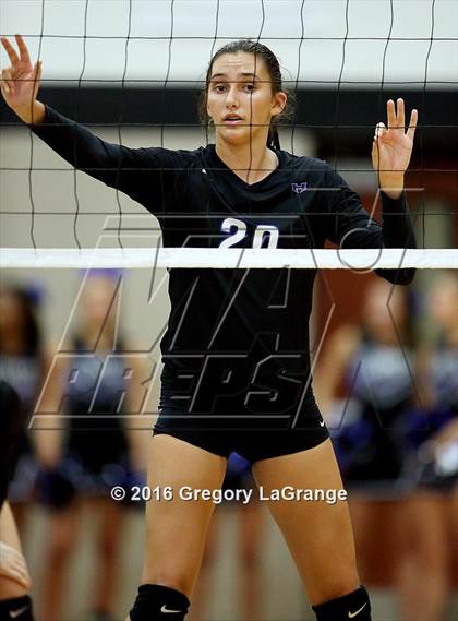 Thumbnail 1 in Carroll @ Hebron photogallery.