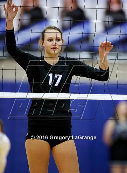 Thumbnail 1 in Carroll @ Hebron photogallery.