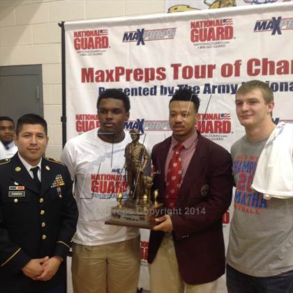 Thumbnail 2 in DeMatha TOC Ceremony photogallery.