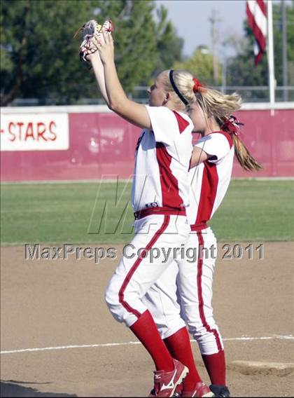 Thumbnail 3 in Centennial @ Stockdale photogallery.