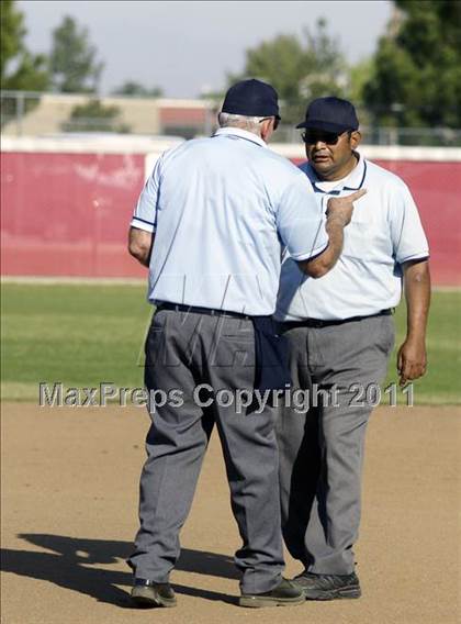 Thumbnail 1 in Centennial @ Stockdale photogallery.