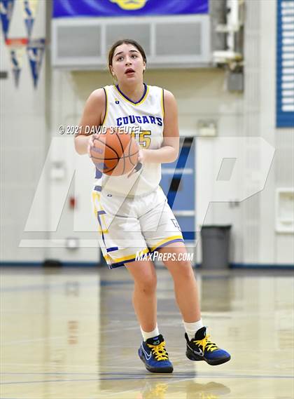 Thumbnail 2 in Roseville @ Del Campo photogallery.