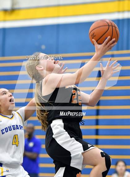 Thumbnail 1 in Roseville @ Del Campo photogallery.