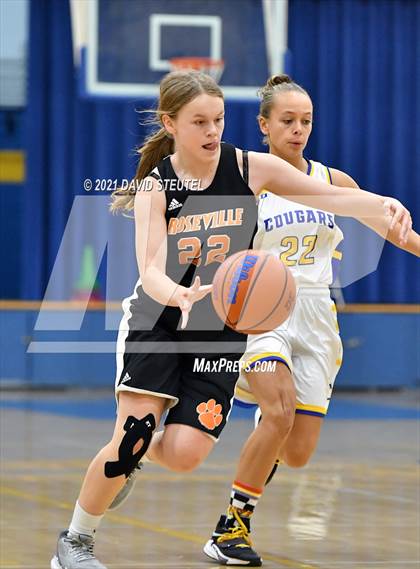 Thumbnail 2 in Roseville @ Del Campo photogallery.