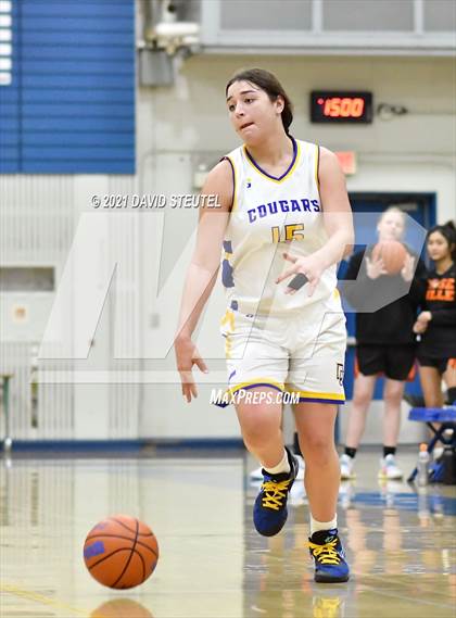 Thumbnail 2 in Roseville @ Del Campo photogallery.