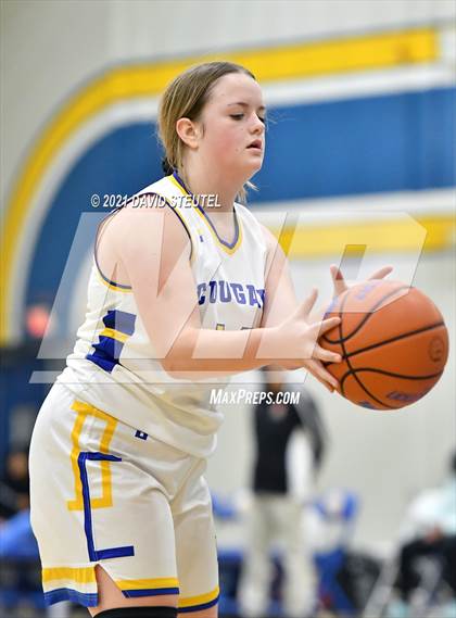 Thumbnail 3 in Roseville @ Del Campo photogallery.