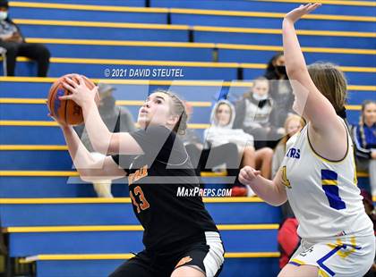 Thumbnail 3 in Roseville @ Del Campo photogallery.