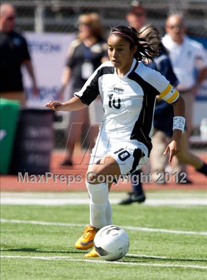 Thumbnail 3 in Citrus Valley vs Sierra Canyon (CIF SS D7 Final) photogallery.