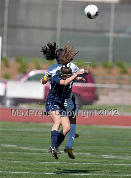 Thumbnail 2 in Citrus Valley vs Sierra Canyon (CIF SS D7 Final) photogallery.