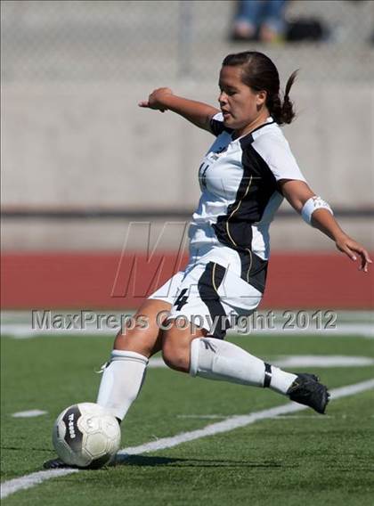 Thumbnail 2 in Citrus Valley vs Sierra Canyon (CIF SS D7 Final) photogallery.
