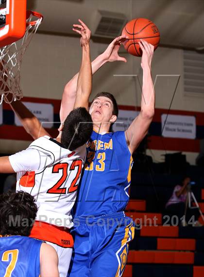 Thumbnail 1 in Orem vs. Wasatch Academy (Tarkanian Classic) photogallery.